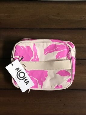 Aloha Collection Cabin Crew Kit Salina